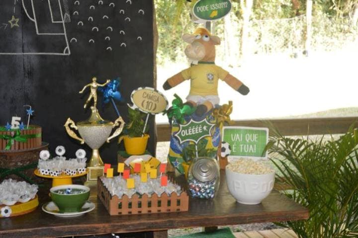 Festa com tema Futebol no Chalé do Lago