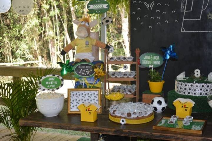 Festa com tema Futebol no Chalé do Lago